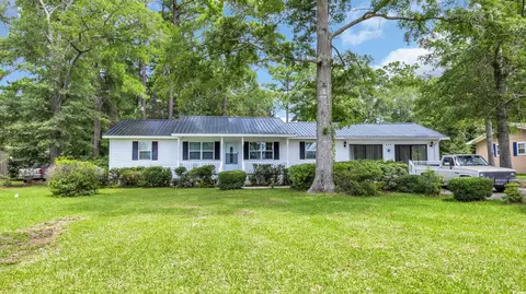 446 Sandridge Rd, Little River, SC 29566