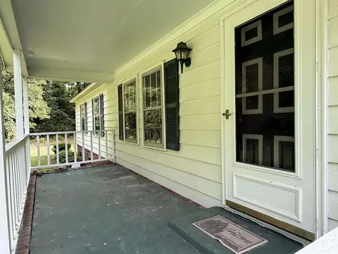 407 E Williams Rd, Coward, SC 29530 photo 2