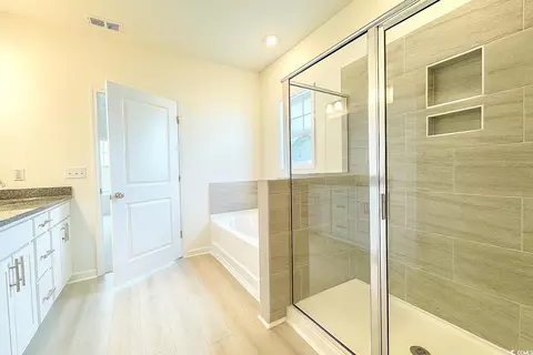 Bath - 549 Honeyhill Loop, Conway, SC 29526 photo 2 of 4