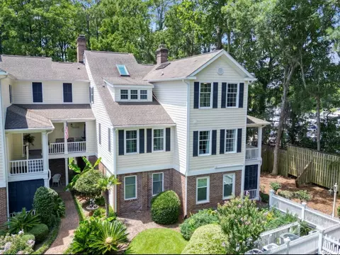 1970 Governors Landing Rd #201, Murrells Inlet, SC 29576