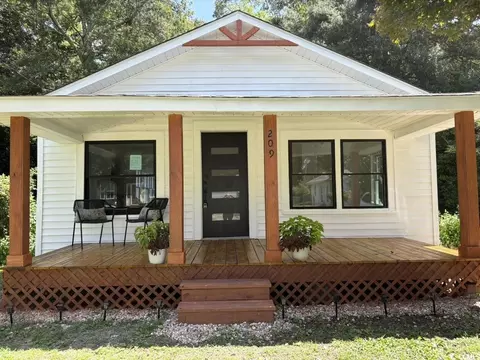 209 2nd Ave, Marion, SC 29571