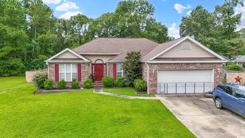 154 Hummingbird Ct, Myrtle Beach, SC 29579