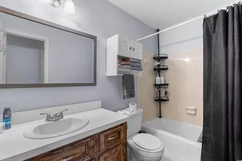 Bath - 2920 Joyce St, Sumter, SC 29154 photo 1 of 2