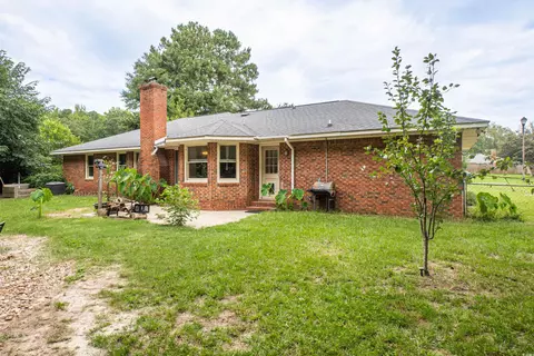 Exterior - 2920 Joyce St, Sumter, SC 29154 photo 7 of 12