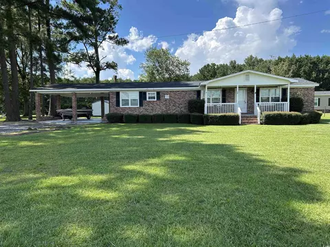 64 Joy Rd, Hemingway, SC 29554