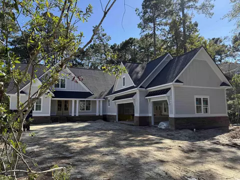 15 Stonington Dr, Murrells Inlet, SC 29576