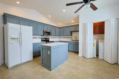 Kitchen - 1024 Macala Dr, Conway, SC 29527 photo 1 of 4