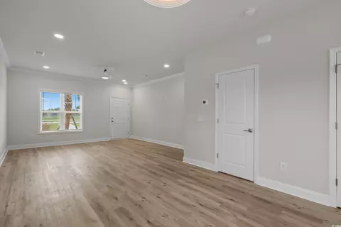 Living - 801 Maxine Ct #E, Myrtle Beach, SC 29577 photo 5 of 5