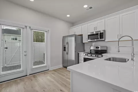 Kitchen - 801 Maxine Ct #E, Myrtle Beach, SC 29577 photo 1 of 4