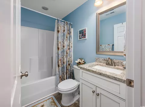 Bath - 560 Fox Bay Rd, Loris, SC 29569 photo 4 of 5