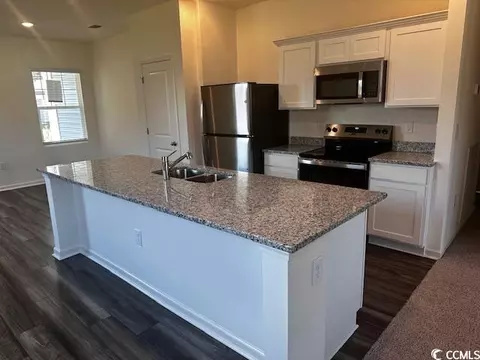 583 Castillo Dr, Loris, SC 29569 photo 5
