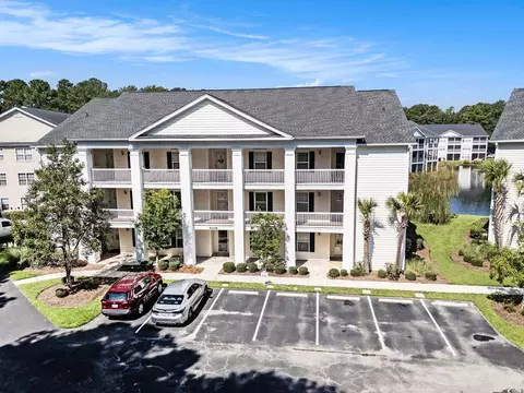 651 Woodmoor Dr #102, Murrells Inlet, SC 29576