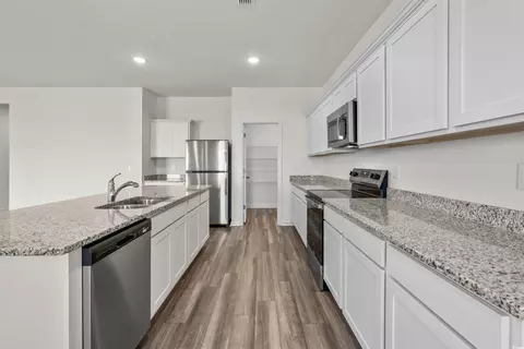 Entry Way - 430 Castillo Dr, Loris, SC 29569 photo 1 of 3