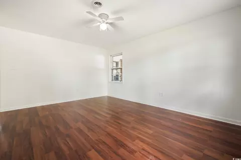 Living - 1607 Oak St, Georgetown, SC 29440 photo 2 of 2