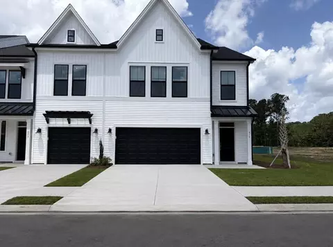 479 Ireland Way #805, Murrells Inlet, SC 29576