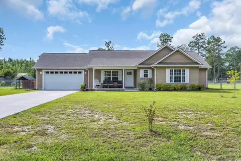 1617 Pine Level Dr, Loris, SC 29569