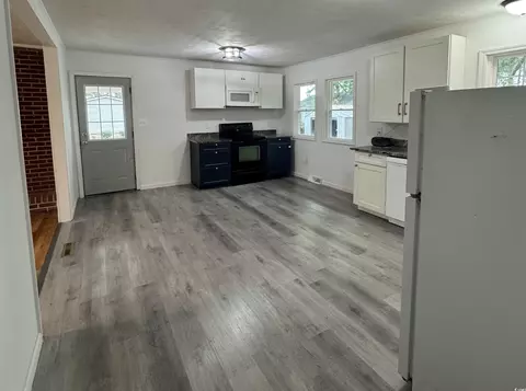 Kitchen - 1127 Tynes St, Dillon, SC 29536 photo 1 of 2