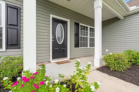 Exterior - 128 Barons Bluff Dr, Conway, SC 29526 photo 2 of 8