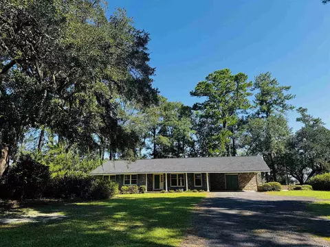 74 Blueberry Ln, Georgetown, SC 29440