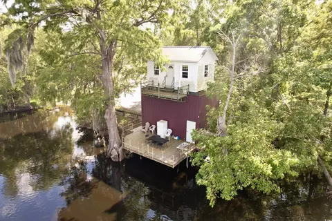 149 Reds Landing Rd, Andrews, SC 29510
