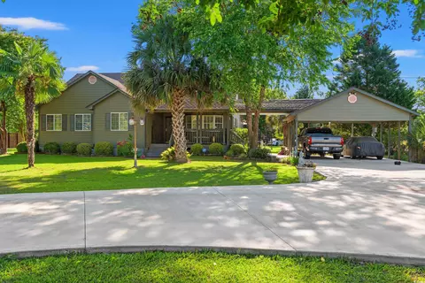 1141 Bethel Rd, Latta, SC 29565