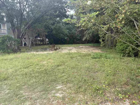 117 S 13th Ave S, Surfside Beach, SC 29575