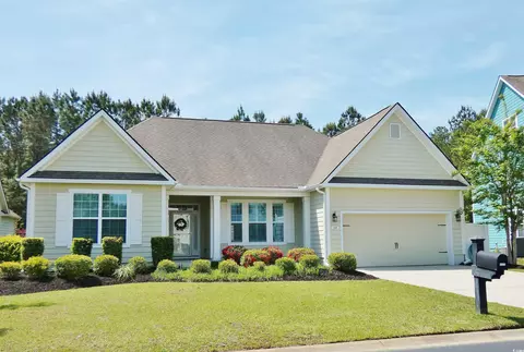 64 Summerlight Dr, Murrells Inlet, SC 29576