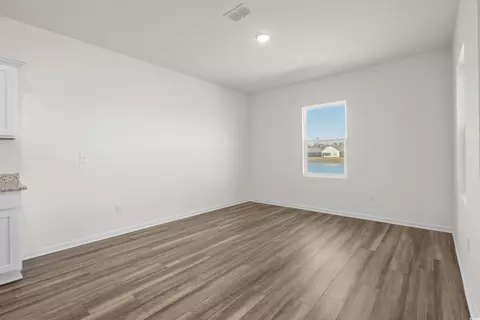 578 Castillo Dr, Loris, SC 29569 photo 9