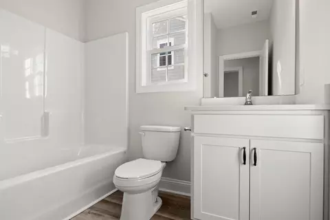 Bath - 1165 Loop Cir, Longs, SC 29568 photo 2 of 2