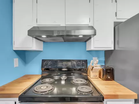 Kitchen - 111 16th Ave N #347/348, Surfside Beach, SC 29575 photo 3 of 3