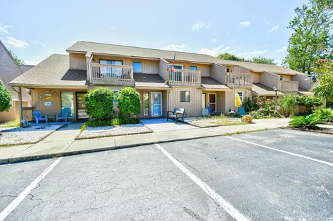 305 21st Ave S #115, Myrtle Beach, SC 29577