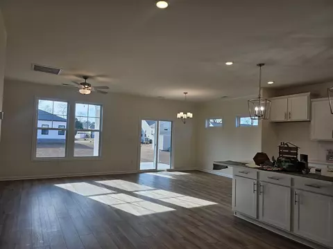 533 Honeyhill Loop, Conway, SC 29526 photo 6