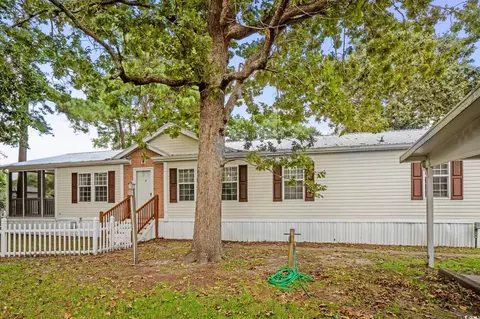 2 Keel Ln, Murrells Inlet, SC 29576