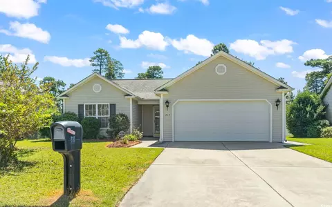 717 W Perry Rd, Myrtle Beach, SC 29579