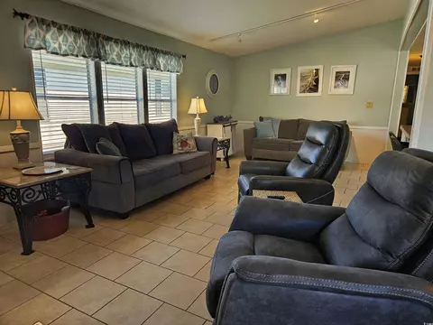 440 Oceanside Dr, Surfside Beach, SC 29575 photo 11