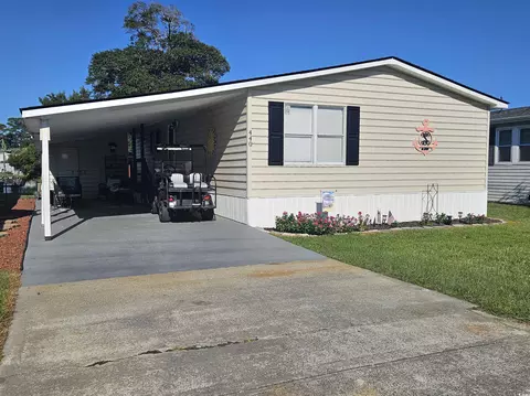440 Oceanside Dr, Surfside Beach, SC 29575