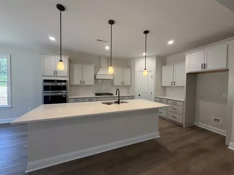 1397 Loop Cir, Longs, SC 29568 photo 6