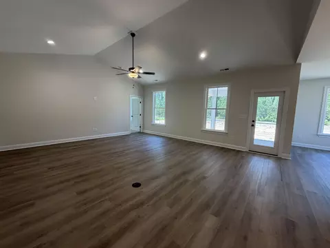 1397 Loop Cir, Longs, SC 29568 photo 4