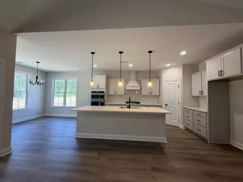 1397 Loop Cir, Longs, SC 29568 photo 5
