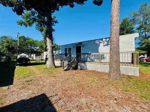 1513 Pisces Ln, Surfside Beach, SC 29575 photo 2