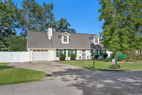 115 Colonial Cir, Murrells Inlet, SC 29576