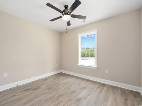 Bedroom - 3409 B And S Rd, Loris, SC 29569 photo 4 of 7