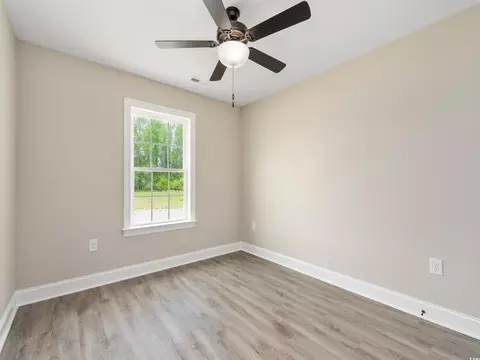 Bedroom - 3409 B And S Rd, Loris, SC 29569 photo 5 of 7