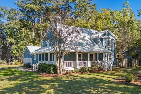 160 Shipmaster Ave, Pawleys Island, SC 29585