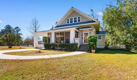 112 S Rosemary Ave, Andrews, SC 29510