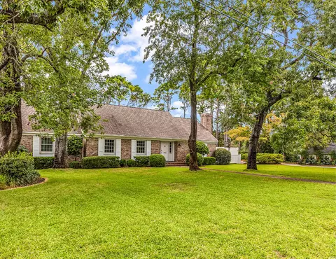 5803 Country Club Dr, Myrtle Beach, SC 29577