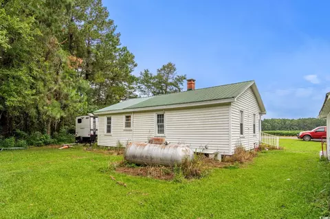 Exterior - 2475 Beverly Rd, Conway, SC 29526 photo 4 of 4