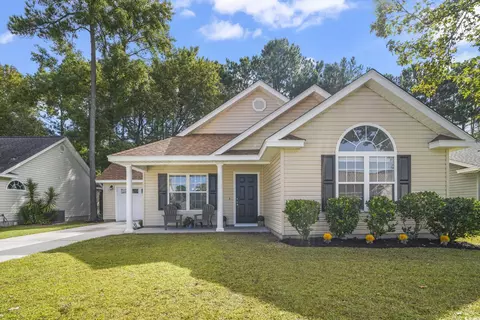 9889 Merry Ln, Murrells Inlet, SC 29576