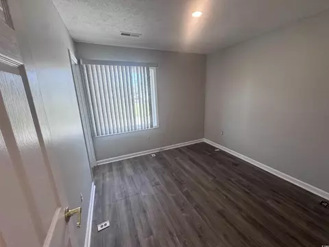 Bedroom - 574 Circle Dr, Surfside Beach, SC 29575 photo 2 of 3