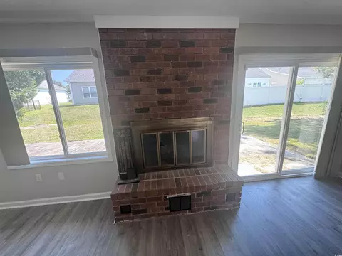 Living - 574 Circle Dr, Surfside Beach, SC 29575 photo 4 of 4
